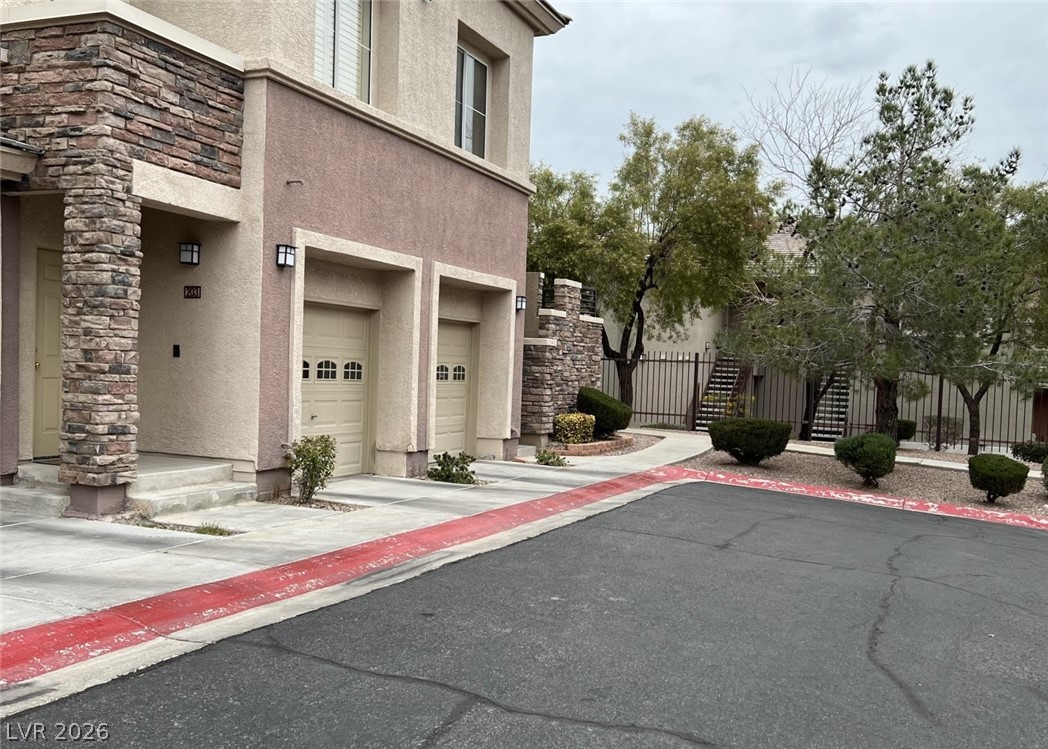 800 Peachy Canyon Circle 103 Property Photo 2
