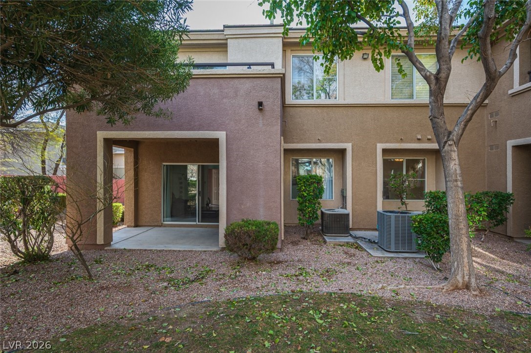800 Peachy Canyon Circle 103 Property Photo 8