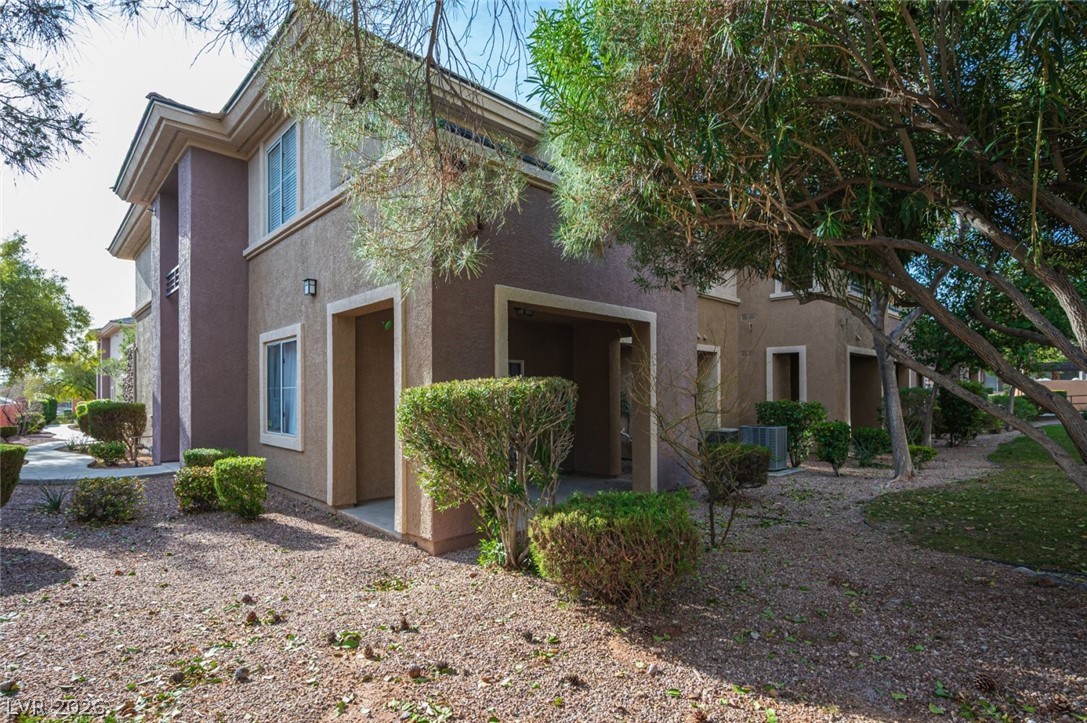 800 Peachy Canyon Circle 103 Property Photo 10