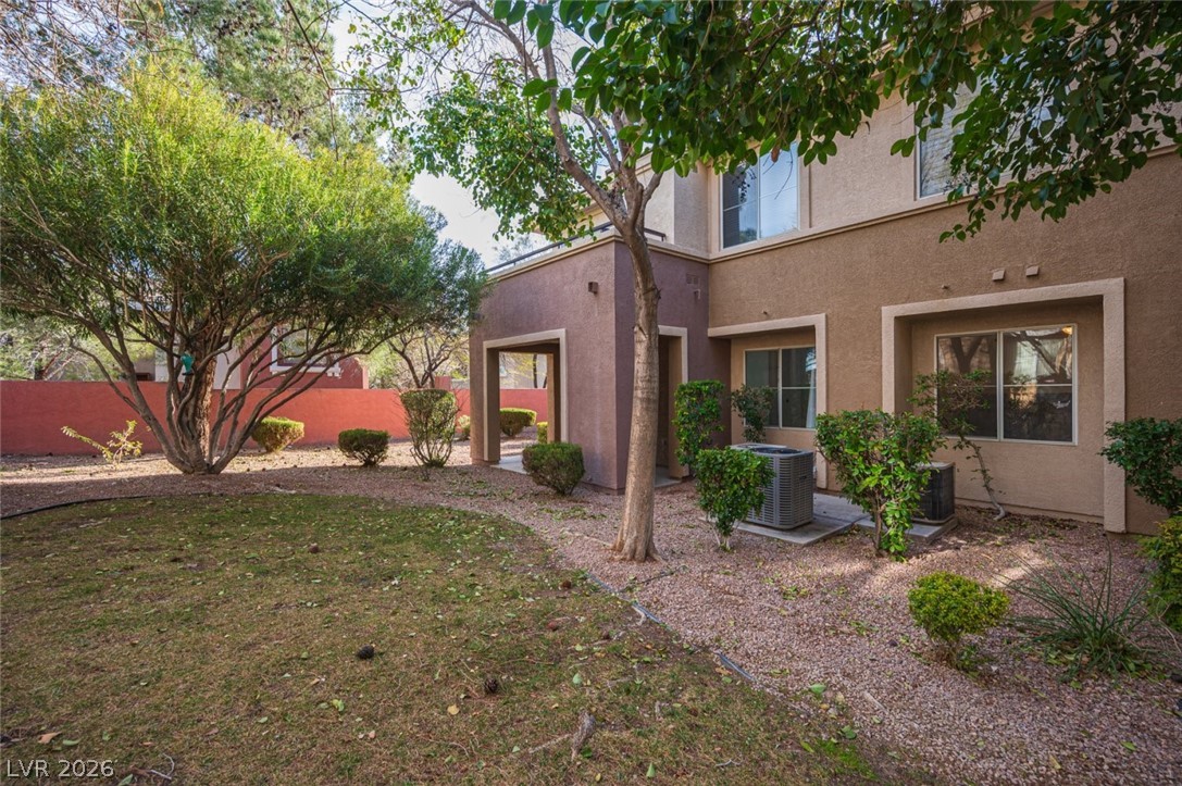 800 Peachy Canyon Circle 103 Property Photo 11