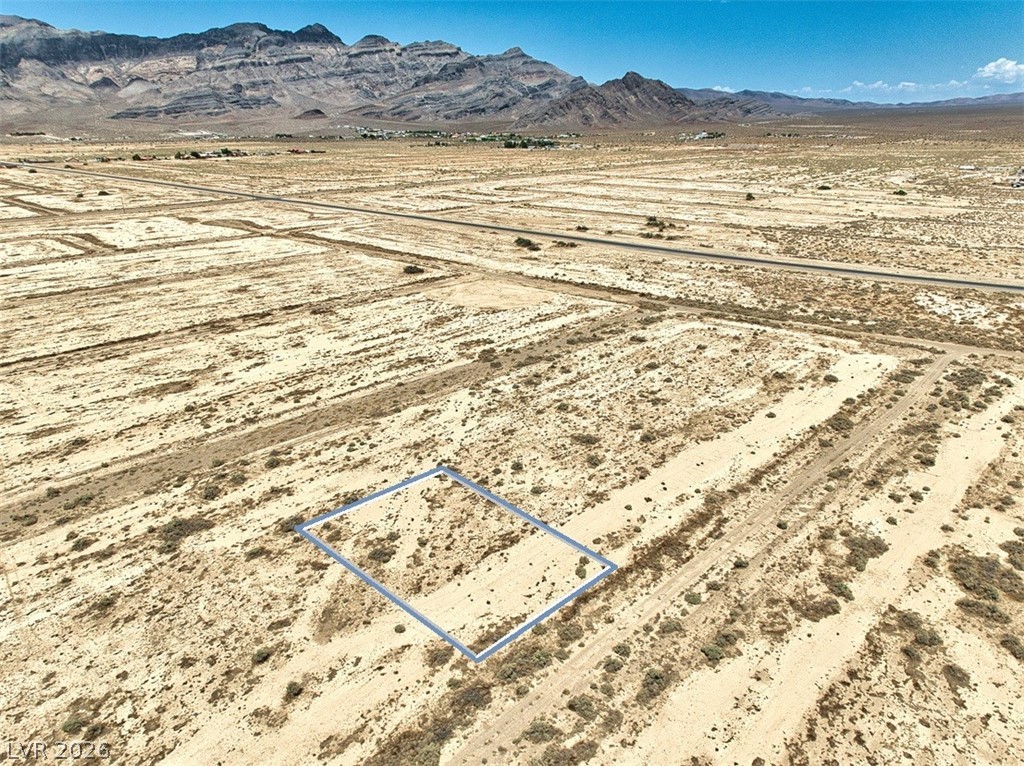 5860 North Deep Well Place Property Photo 5