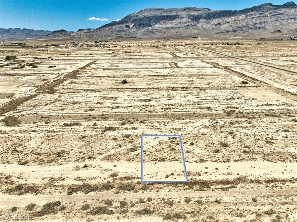 5860 North Deep Well Place Property Photo 6
