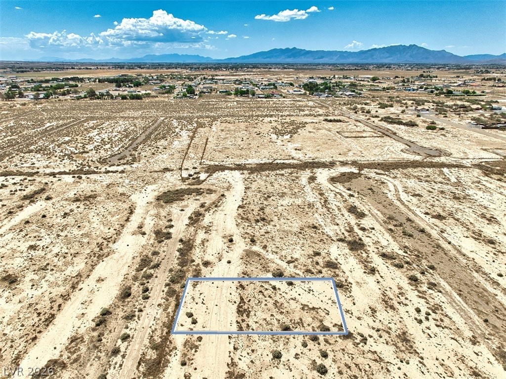 5860 North Deep Well Place Property Photo 8
