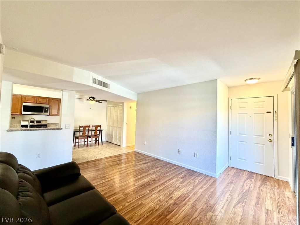 2120 Ramrod Avenue 2313 Property Photo 4