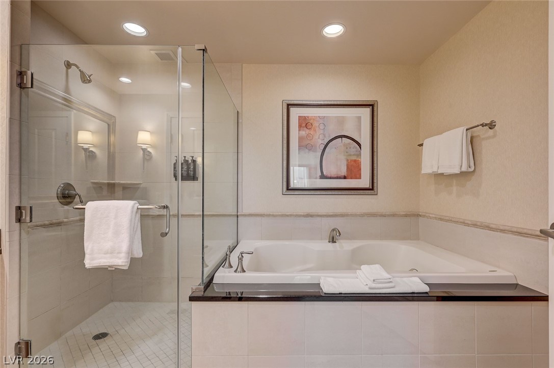 125 East Harmon Avenue 1111 Property Photo 21