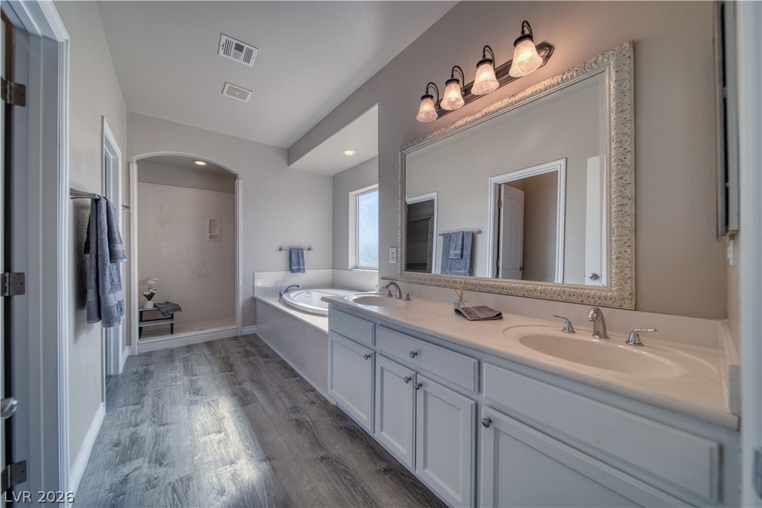 5670 Harrison Place Property Photo 16