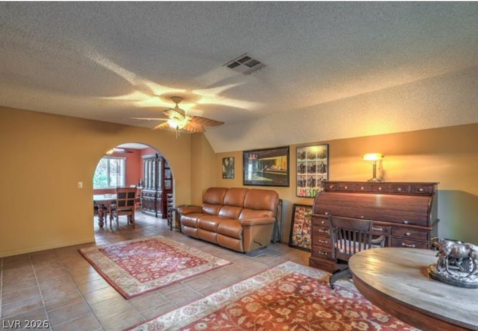 4370 Flandes Street Property Photo 5