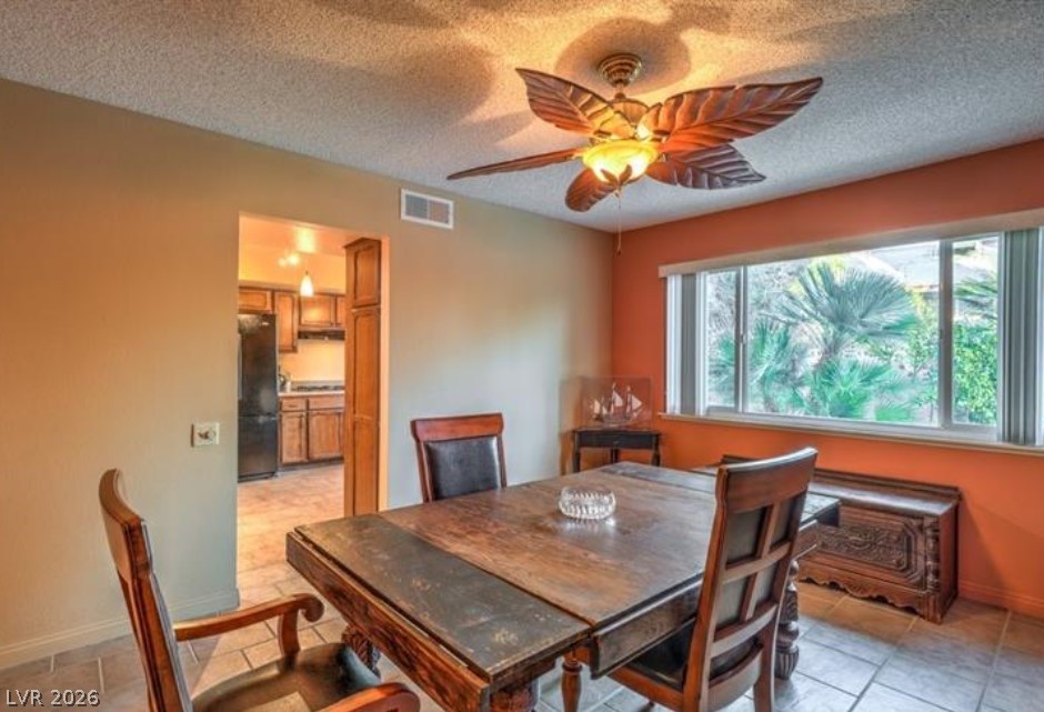 4370 Flandes Street Property Photo 7