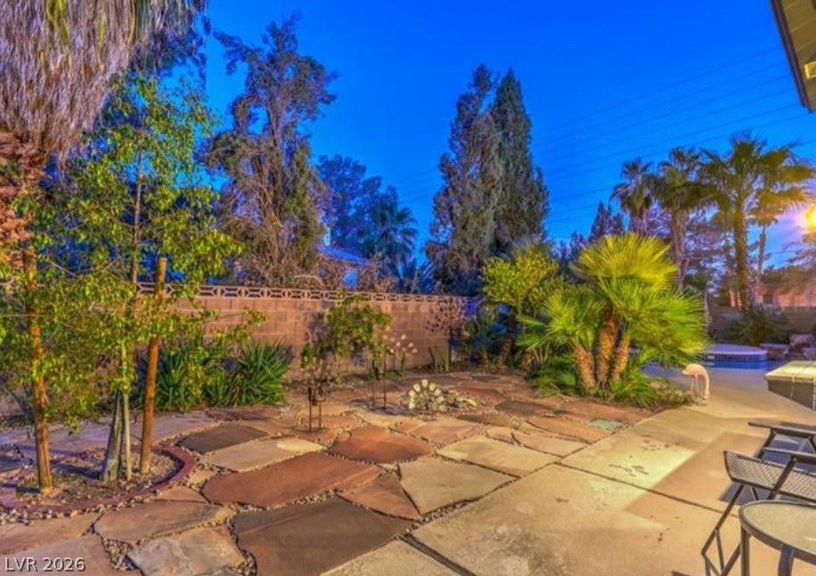 4370 Flandes Street Property Photo 15