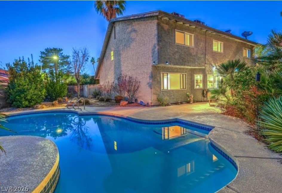 4370 Flandes Street Property Photo 18