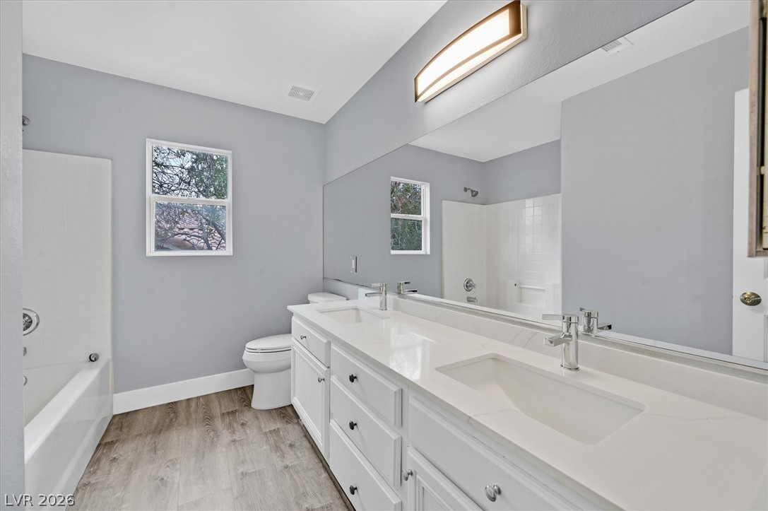 8946 Libertyvale Drive Property Photo 18