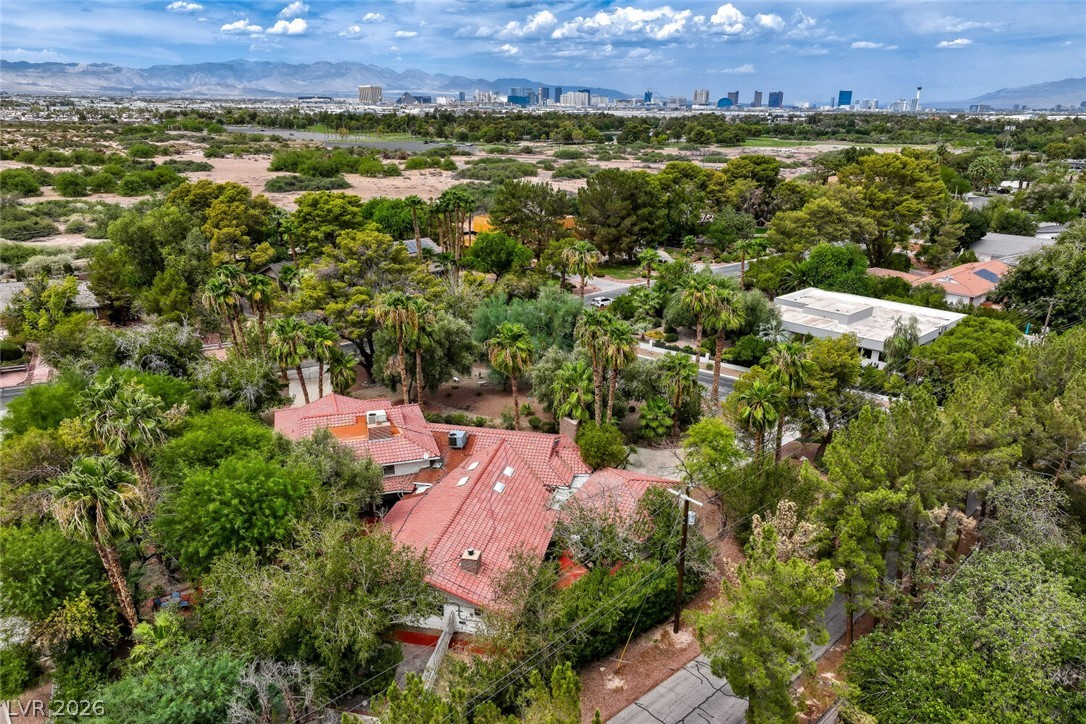 7082 Mira Vista Street Property Photo 18