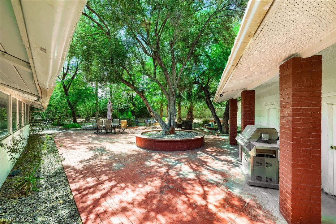 7082 Mira Vista Street Property Photo 23