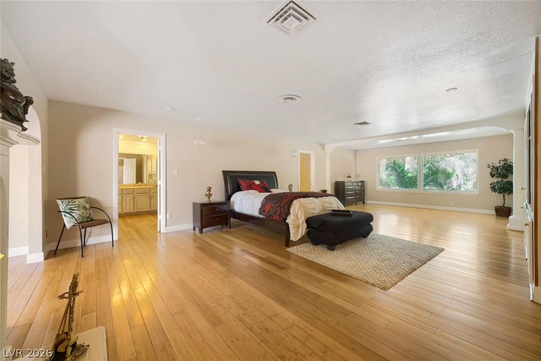 7082 Mira Vista Street Property Photo 24