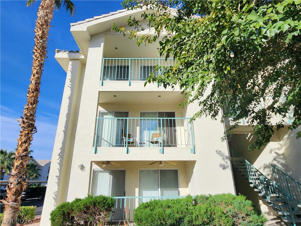 3550 Bay Sands Drive 3025 Property Photo 1