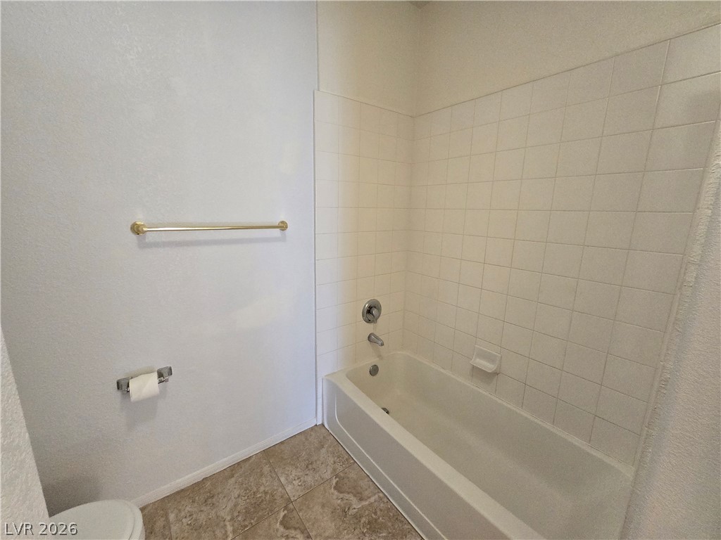 3924 Quiet Pine Street 202 Property Photo 16