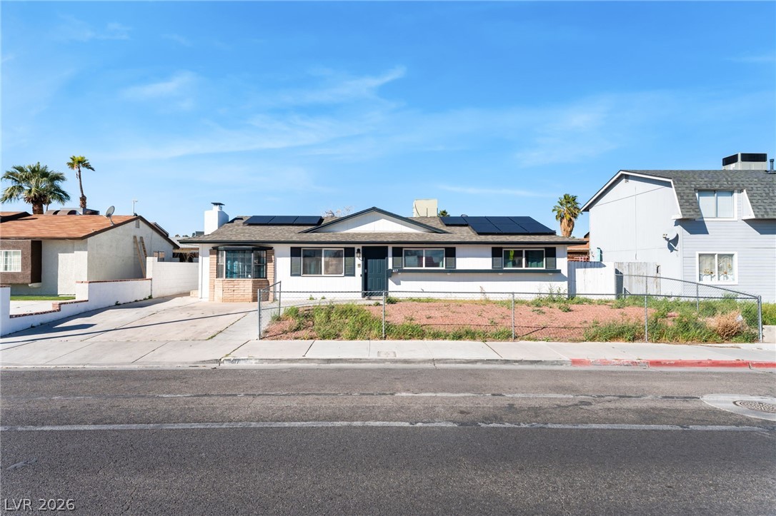 417 North Torrey Pines Drive Property Photo 1