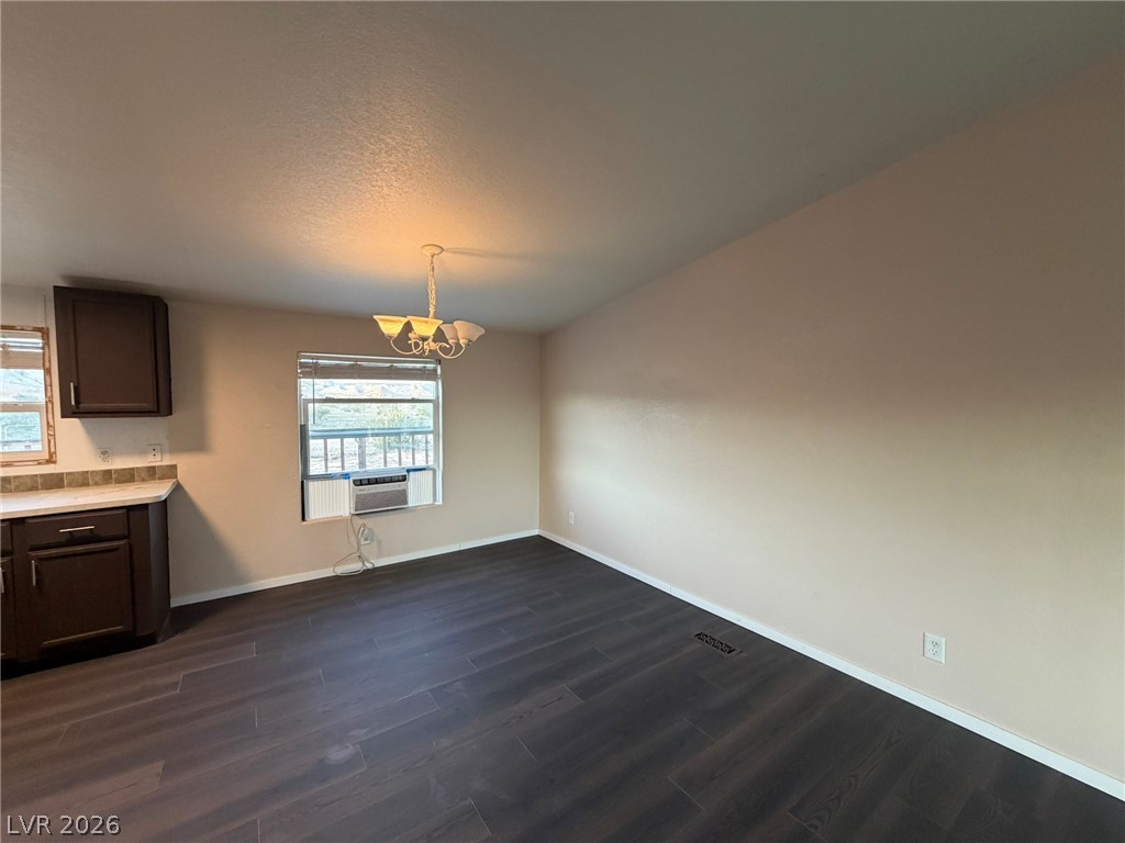 1775 West Topsy Avenue Property Photo 6