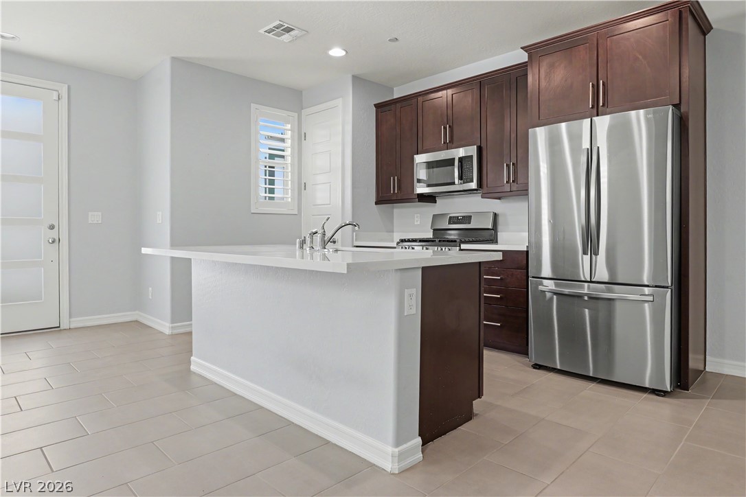 11681 Redwood Mountain Avenue Property Photo 10