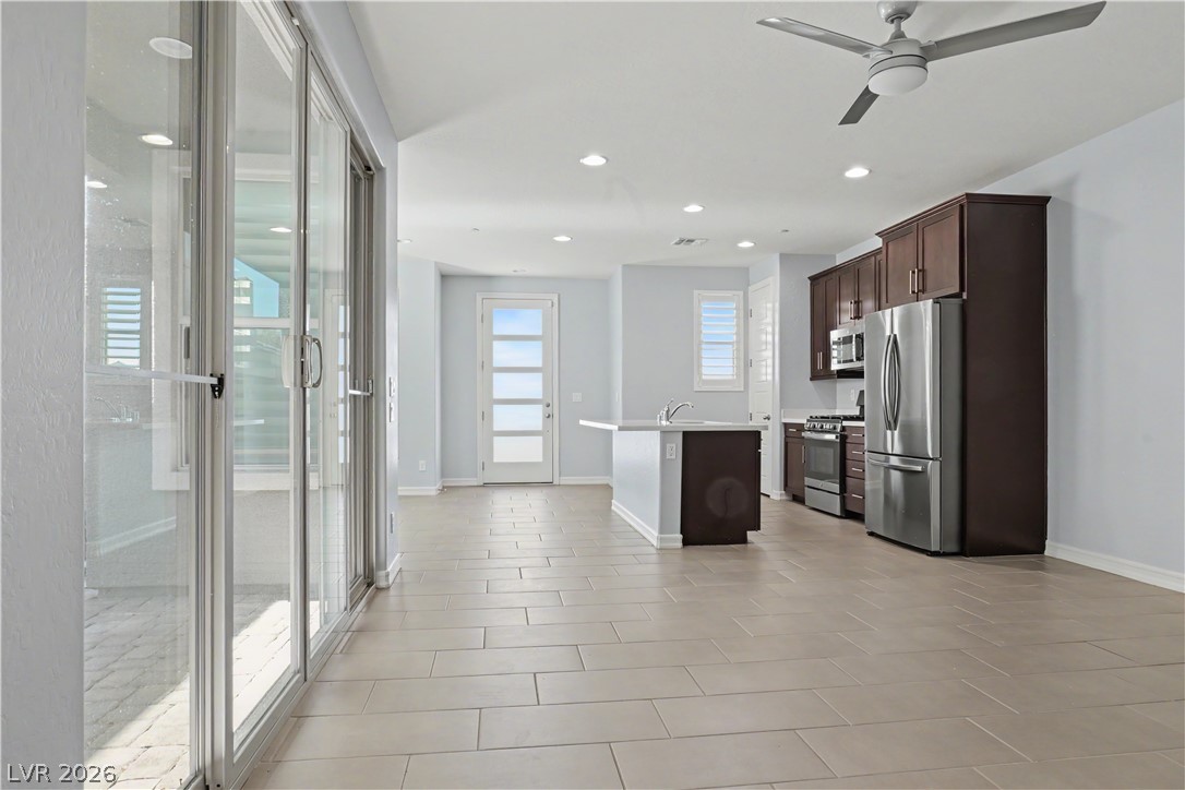 11681 Redwood Mountain Avenue Property Photo 14