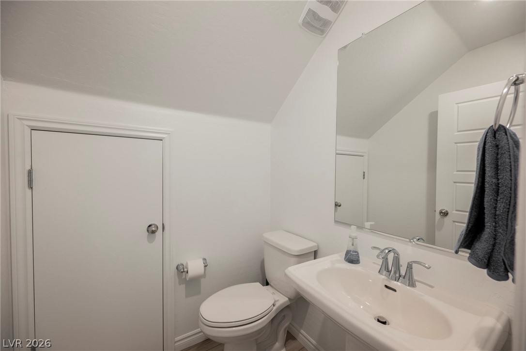9807 Mojave Mountain Street Property Photo 55
