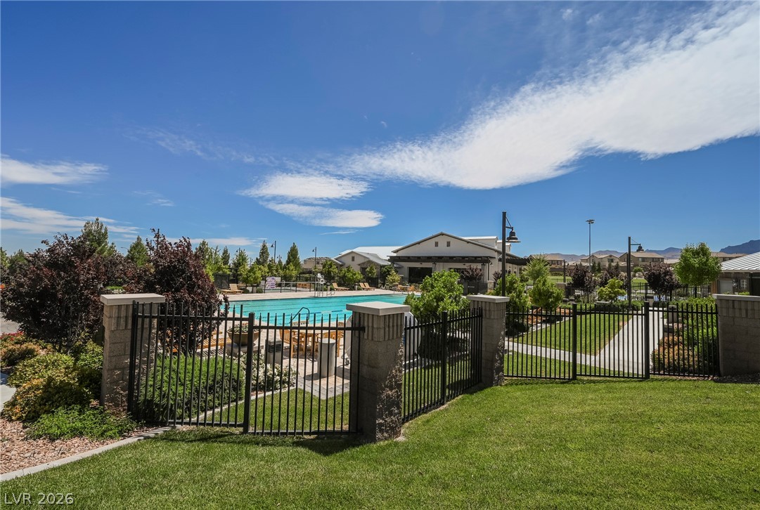9807 Mojave Mountain Street Property Photo 75
