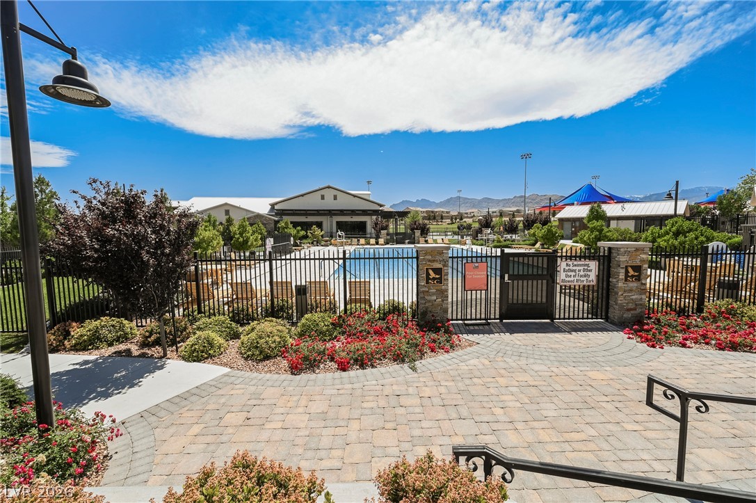 9807 Mojave Mountain Street Property Photo 81