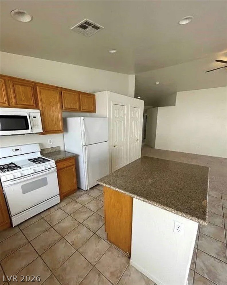 336 River Glider Avenue Property Photo 37