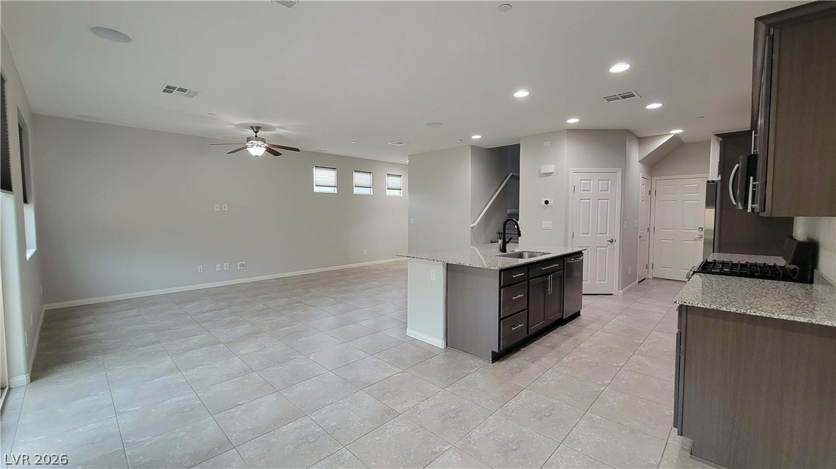 2276 Sky Island Drive Property Photo 5