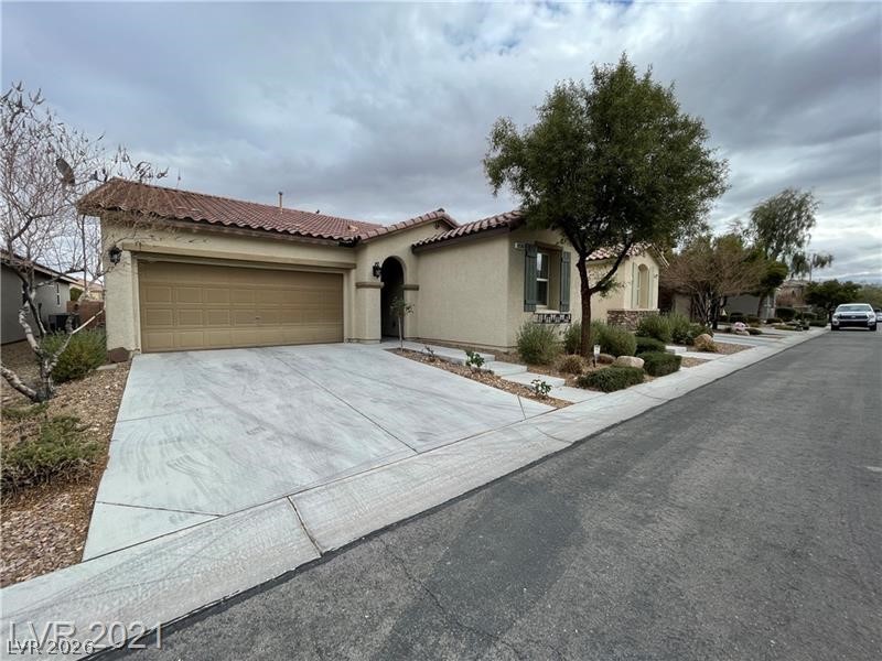 10596 Upper Laurel Street Property Photo 1