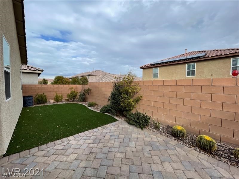10596 Upper Laurel Street Property Photo 16