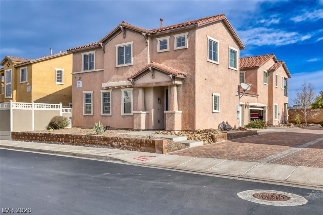946 Sable Chase Place Property Photo 1