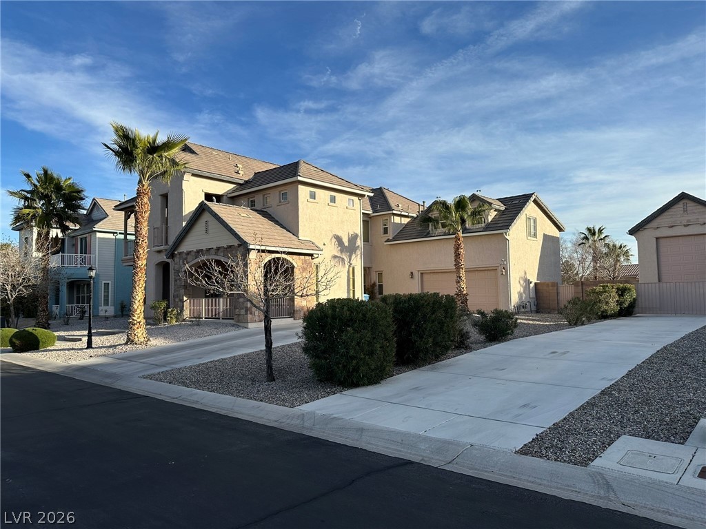 2757909 Property Photo 2
