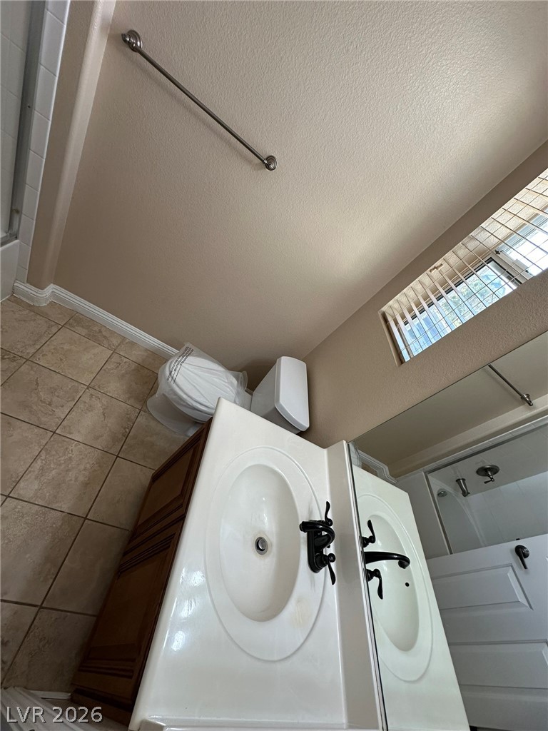 2757909 Property Photo 40