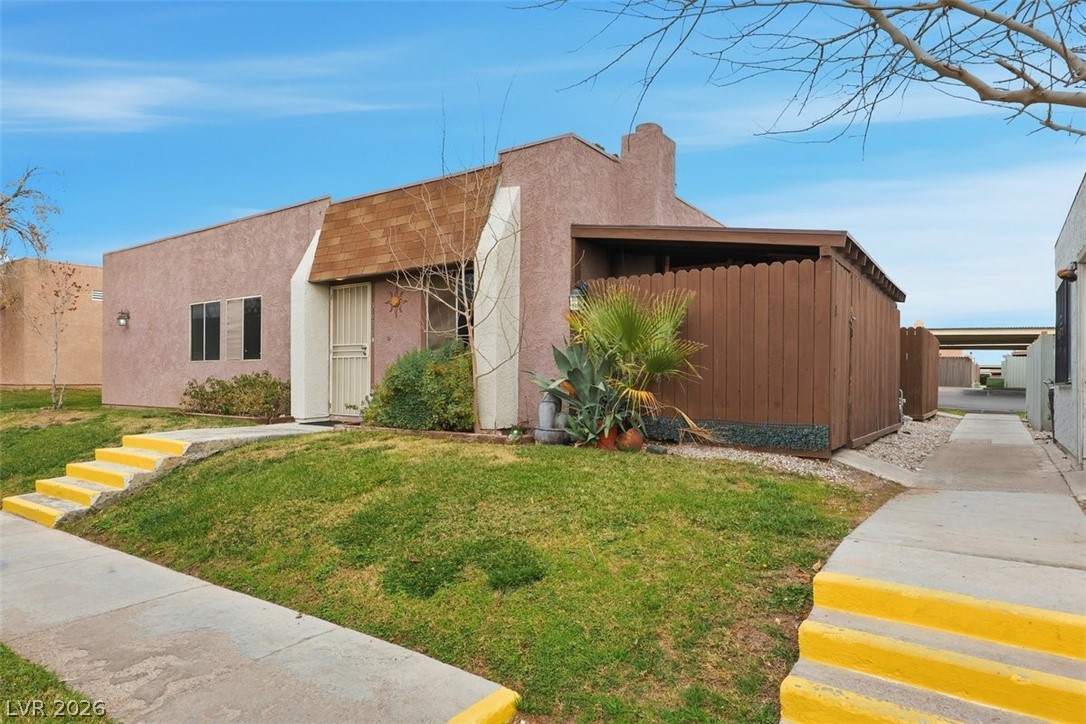 3631 Villa Knolls East Drive Property Photo 2