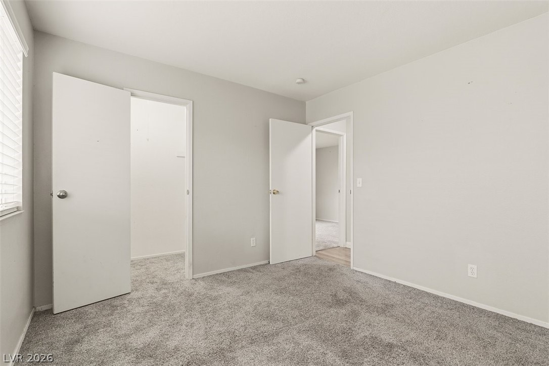 3631 Villa Knolls East Drive Property Photo 13