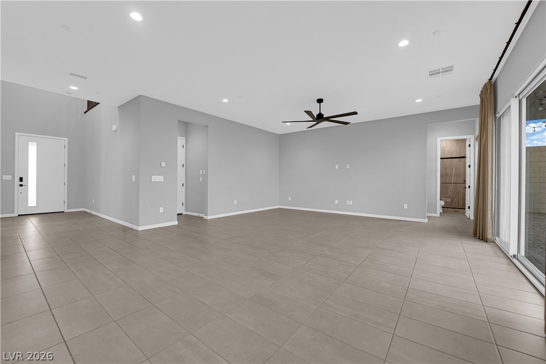 10190 Bismarck Palms Avenue Property Photo 16