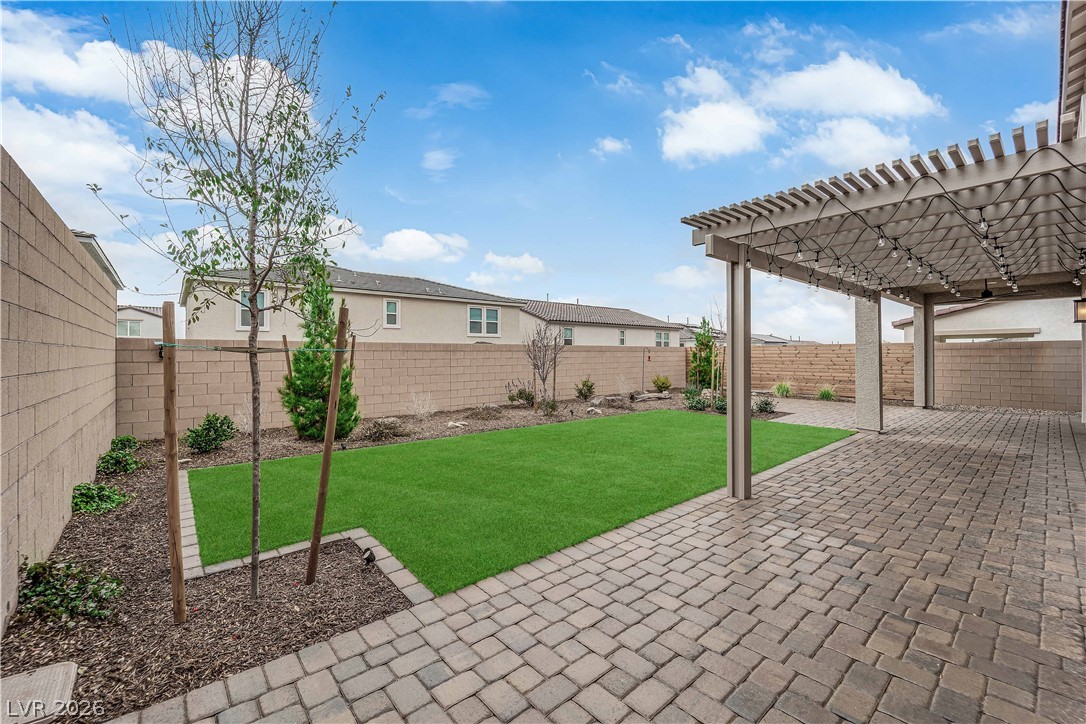 10190 Bismarck Palms Avenue Property Photo 62