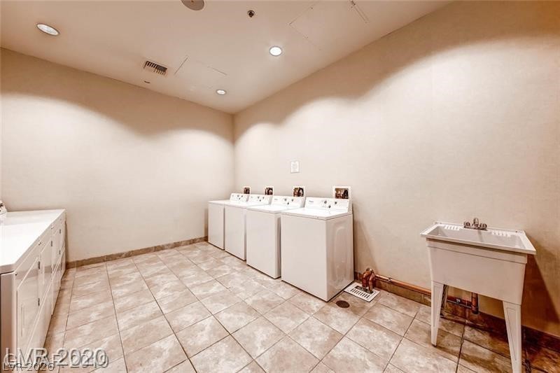 145 East Harmon Avenue 1209 Property Photo 39