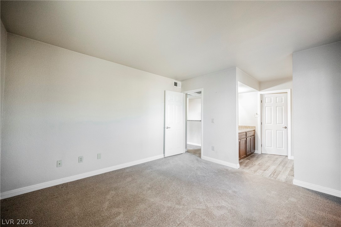 2606 South Durango Drive 152 Property Photo 17