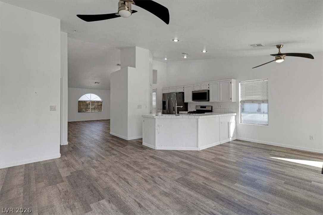 2305 Lone Ridge Court Property Photo 11