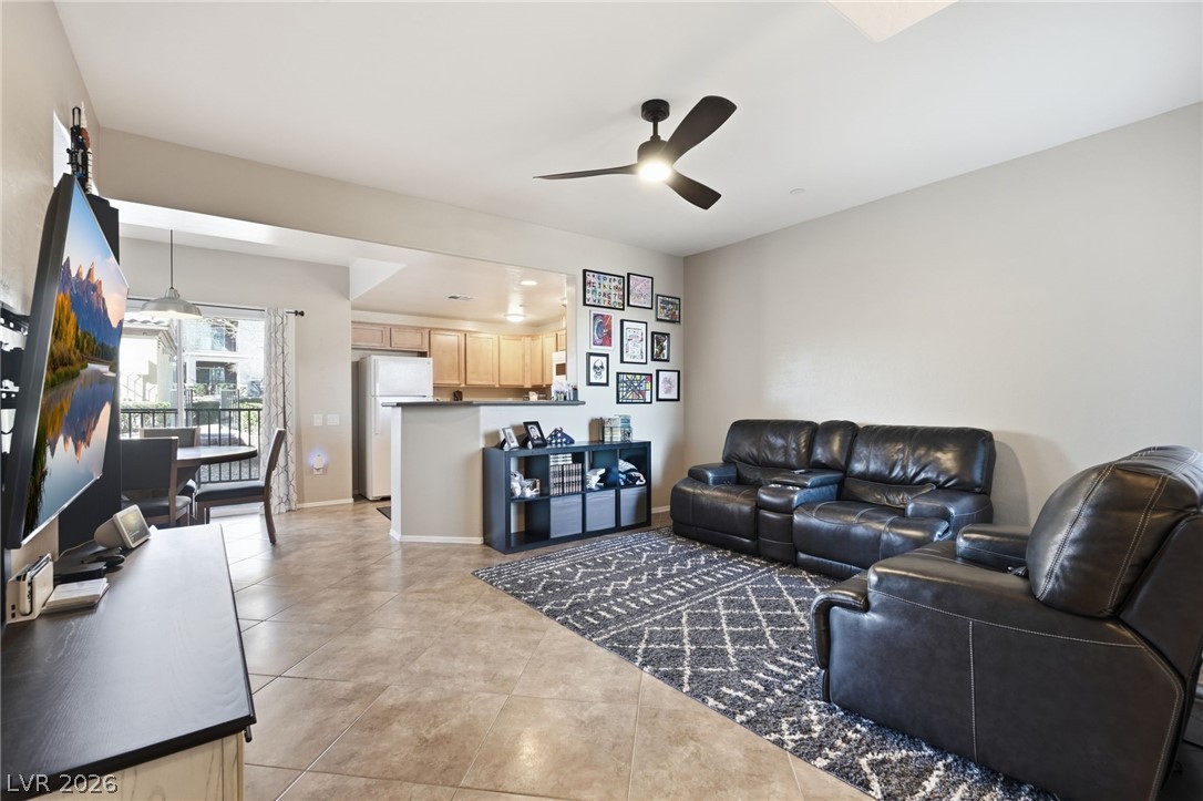 6868 Sky Pointe Drive 1073 Property Photo 1