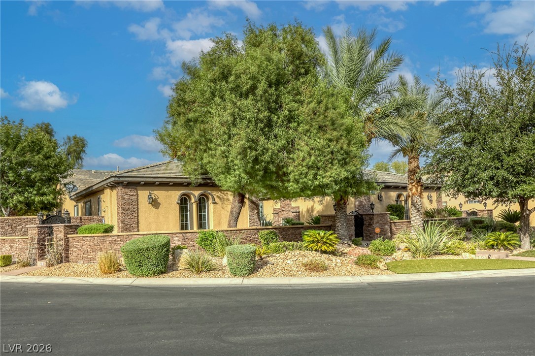 6908 Via Locanda Avenue Property Photo 2