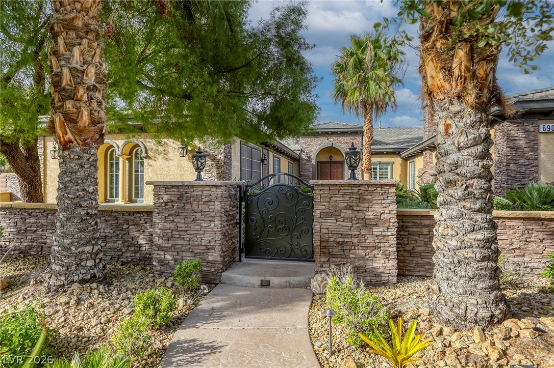 6908 Via Locanda Avenue Property Photo 7
