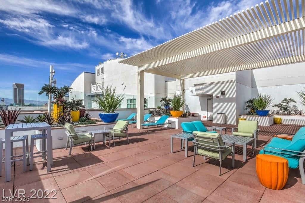 150 Las Vegas Boulevard 1018 Property Photo 31