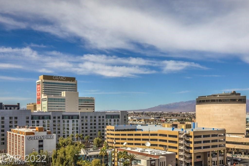 150 Las Vegas Boulevard 1018 Property Photo 33