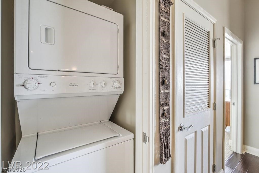 150 Las Vegas Boulevard 1018 Property Photo 35