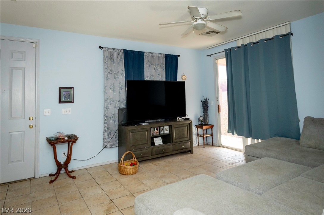 4971 Droubay Drive Property Photo 2