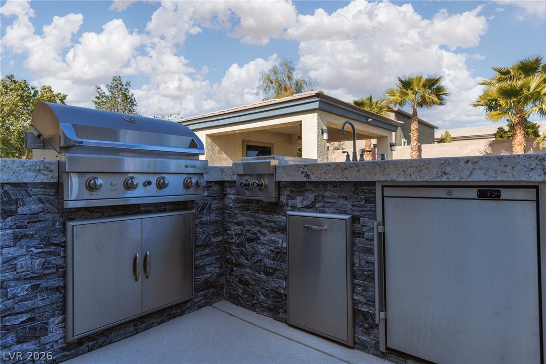 10320 Mystic Ledge Court Property Photo 46