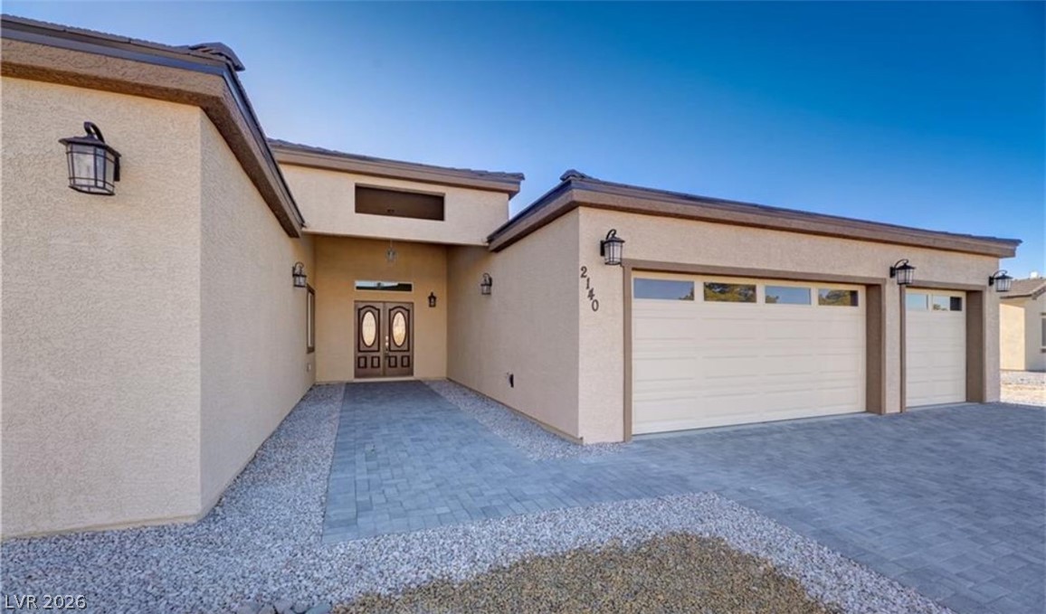 2140 Upland Avenue Property Photo 2